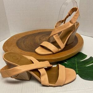 Coclico Peach Leather Strap Wooden Heeled Sansalls